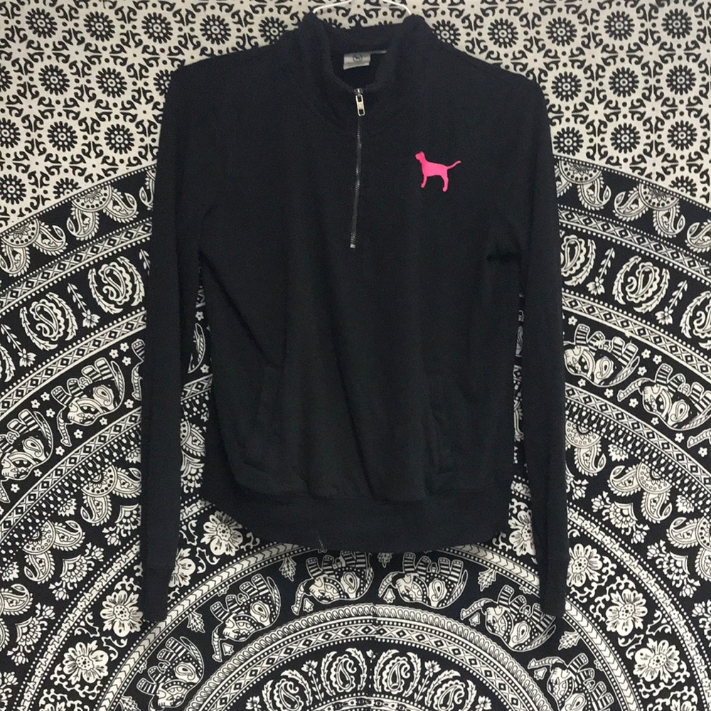 VS Black Sweatshirt